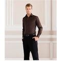 Chocolat - Pack Shot - Russell Collection - Chemise à manches longues - Homme