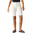 Blanc - Lifestyle - Regatta - Short décontracté ERDRE - Femme