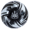 Noir - Blanc - Front - Newcastle United FC - Ballon de foot TURBINE